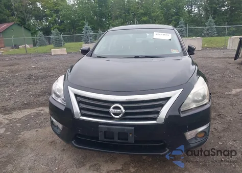2015 Nissan Altima 2.5 Sl z USA, uszkodzony, nr VIN 1N4AL3AP5FN361248
